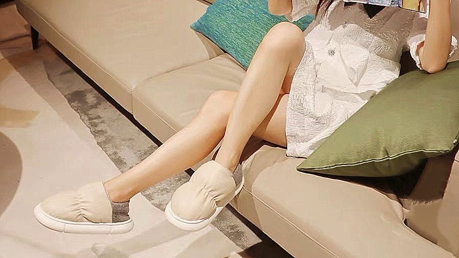 【AIR Warmer】冬にぴったり!ふわふわ暖かスリッパでお家時間がほっこり♪ - CALAFO