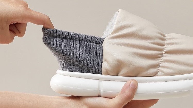 【AIR Warmer】冬にぴったり!ふわふわ暖かスリッパでお家時間がほっこり♪ - CALAFO