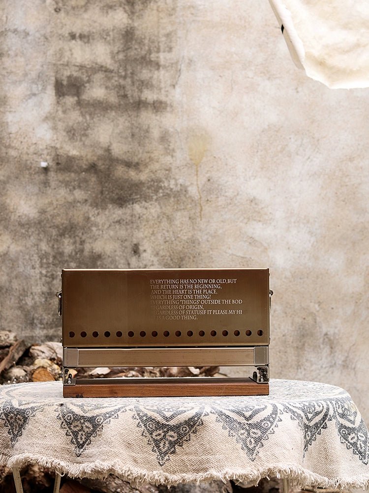 FOCUS UNCLE 二次燃焼式・高耐久クルミ木製焚火台 - CALAFO