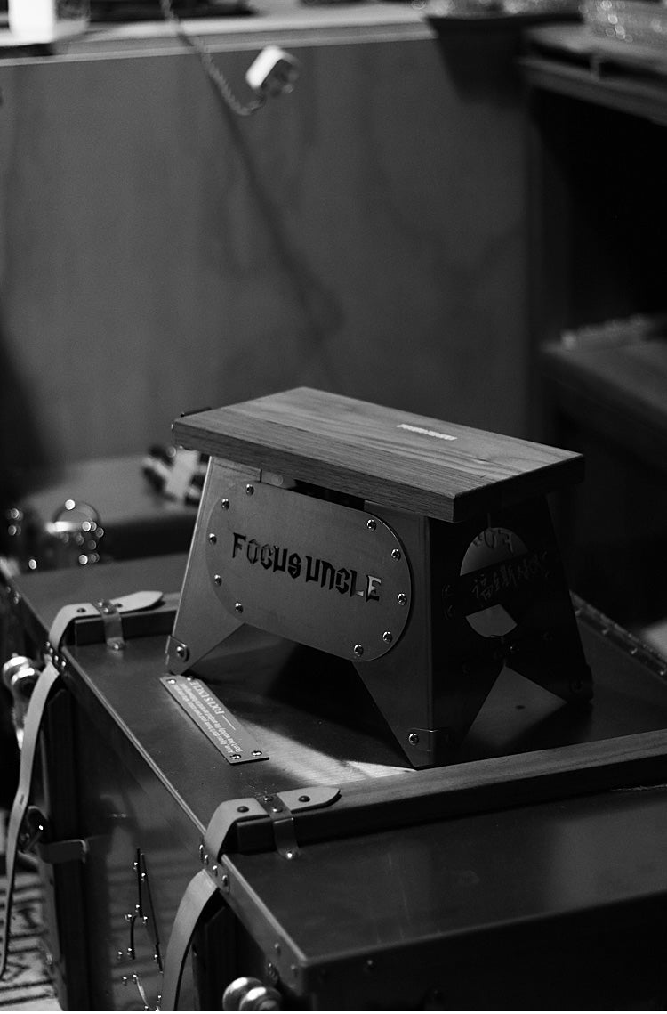 FOCUS UNCLE・レトロハンドメイド:木製&ステンレス製アウトドアキャンプスツール - CALAFO