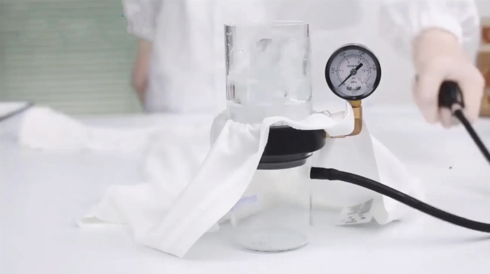新世代ナノ超疎水テクノロジーで実現された【ナノ超撥水TEE】が登場!