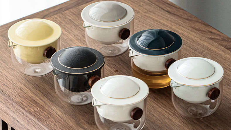 A teapot with no handle that draws out the umami of tea leaves.